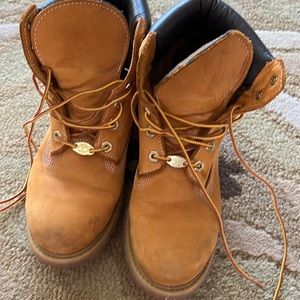 Women’s Timberland work boots